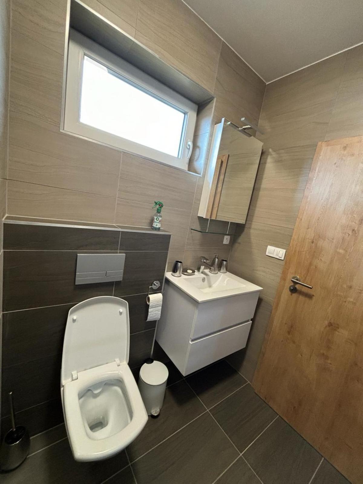 Apartmany U Plaze Lipna - Male Lipno Черна-в-Пошумави Экстерьер фото